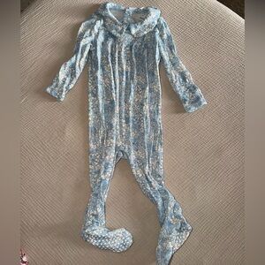 Angel Dear Blue Floral Kids Footie